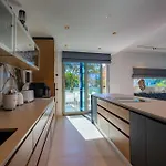 Luxury Seafront Aman With Pool Villa Korčula