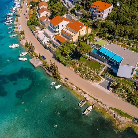 Luxury Seafront Aman With Pool * Korcula Town