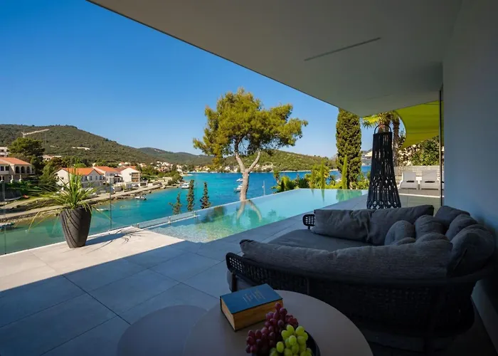 Luxury Seafront Aman With Pool Villa Korcula Town